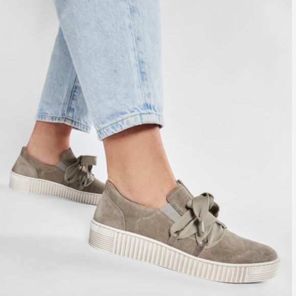Gabor Shoes - Gabor Waltz Suede Trainers in Beige NWOT